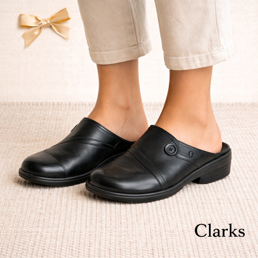 CLARKS LEISA BERRY Black Leather Clog Mules Size 9M